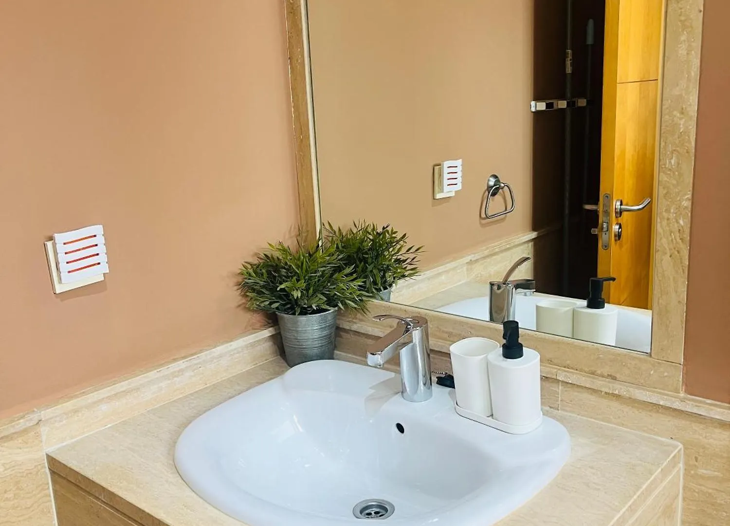 Apartamento Ideal Con Vistas Y Parking Malaga Apartment