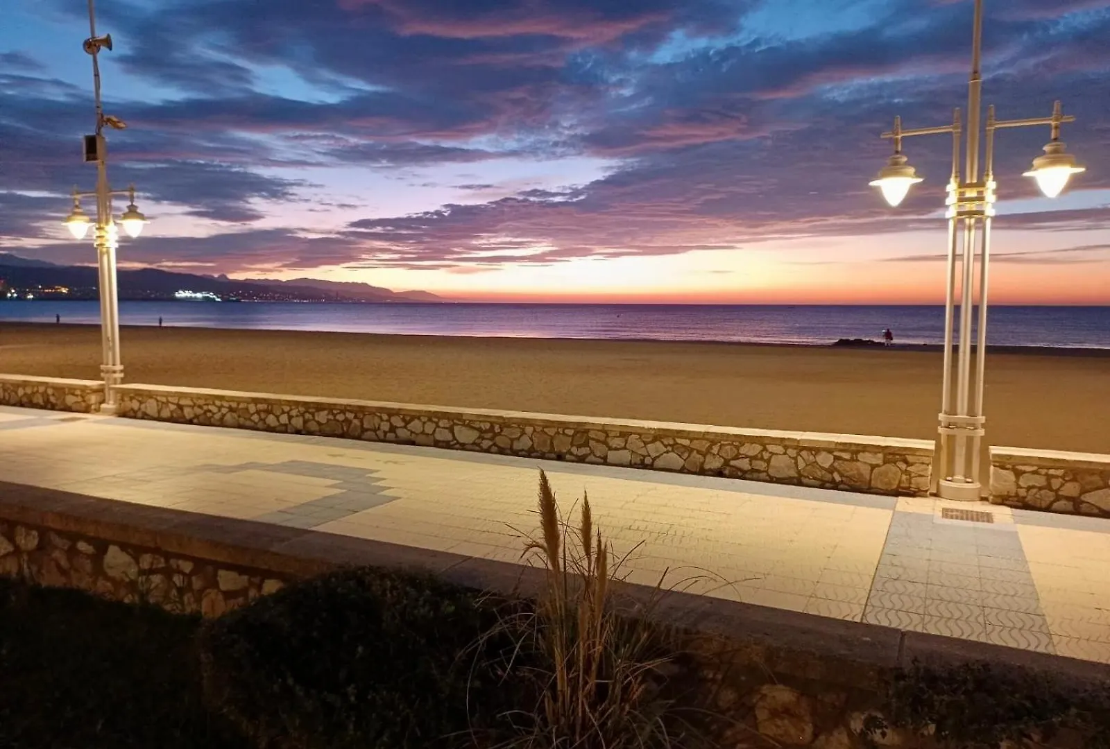 Apartamento Ideal Con Vistas Y Parking Malaga